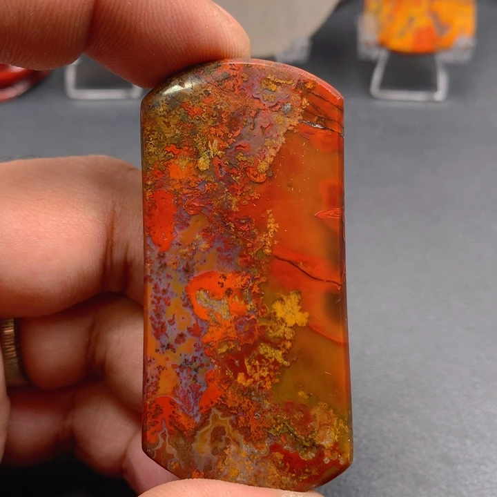 玛瑙/玉髓颈饰未镶嵌指**阳