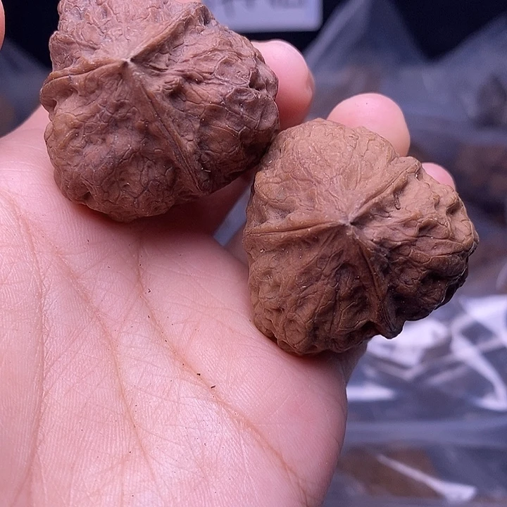 文玩核桃吊坠   35