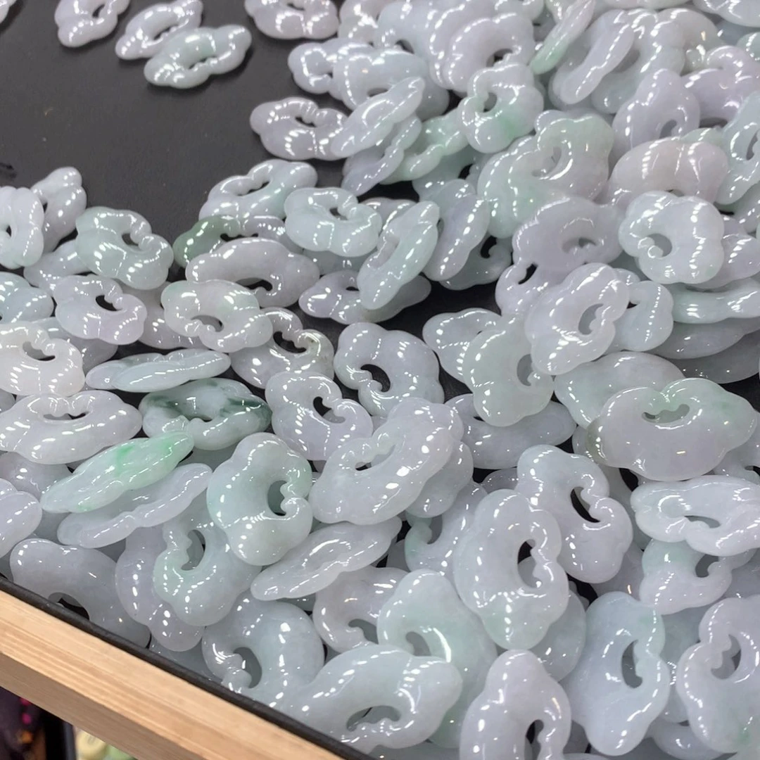 颈饰未镶嵌翡翠多样性发1
