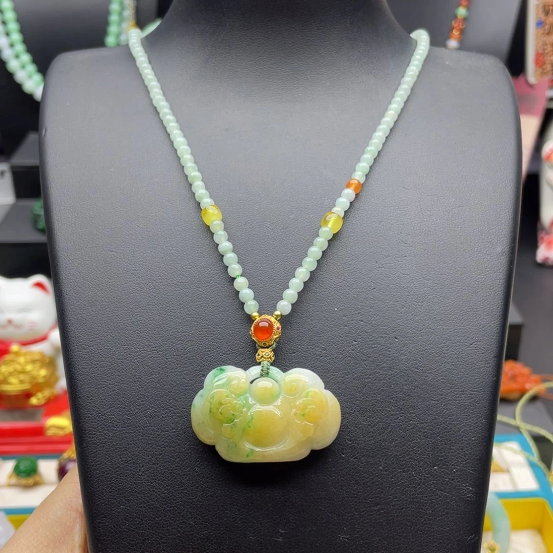 翡翠未镶嵌颈饰翡翠如意