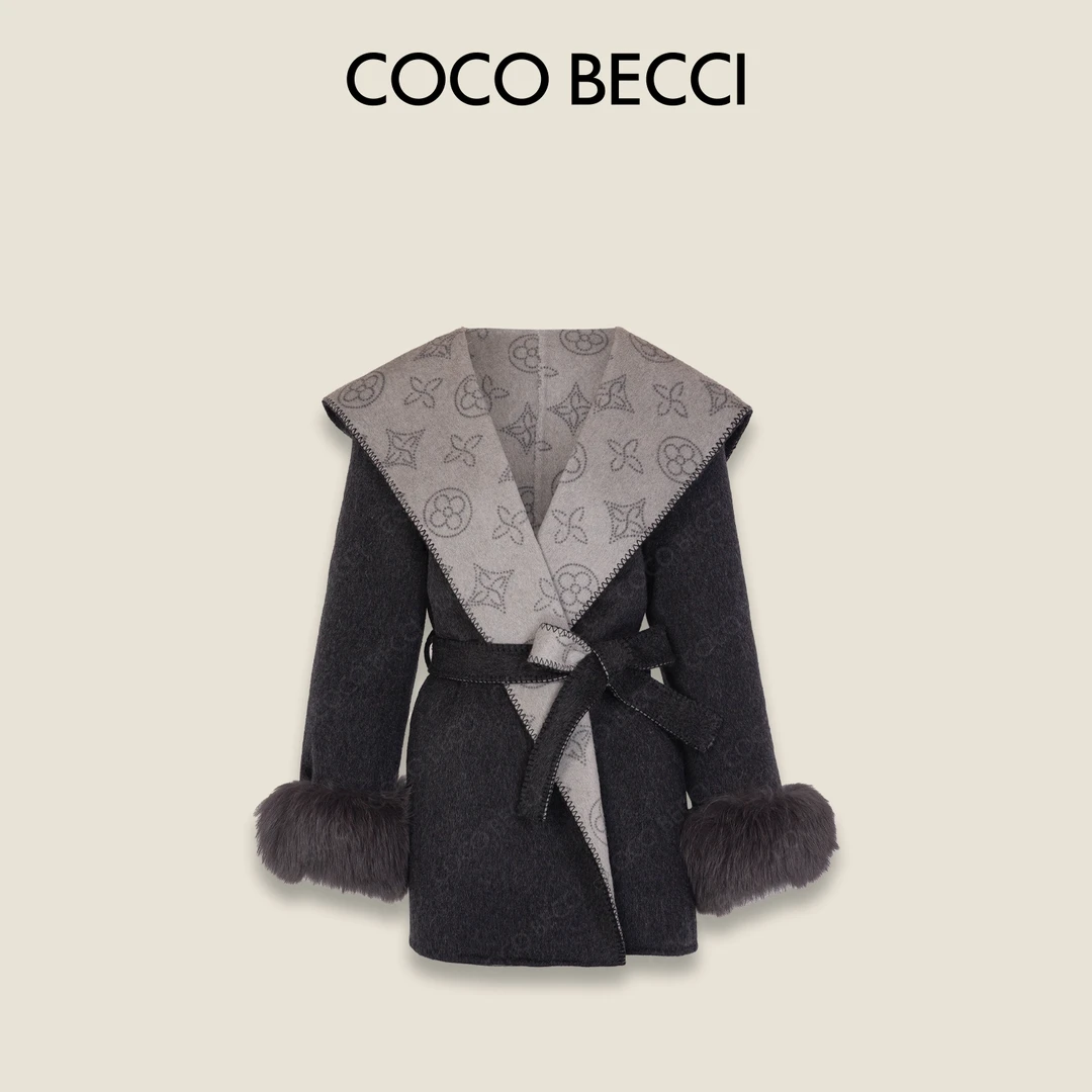 COCO BECCI【贵妇战袍】绵羊毛狐狸毛翻领撞色优雅外套CFHHC300172