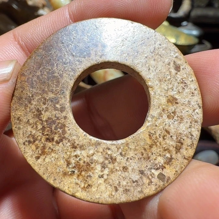 独***身和田玉（糖玉）未镶嵌颈饰