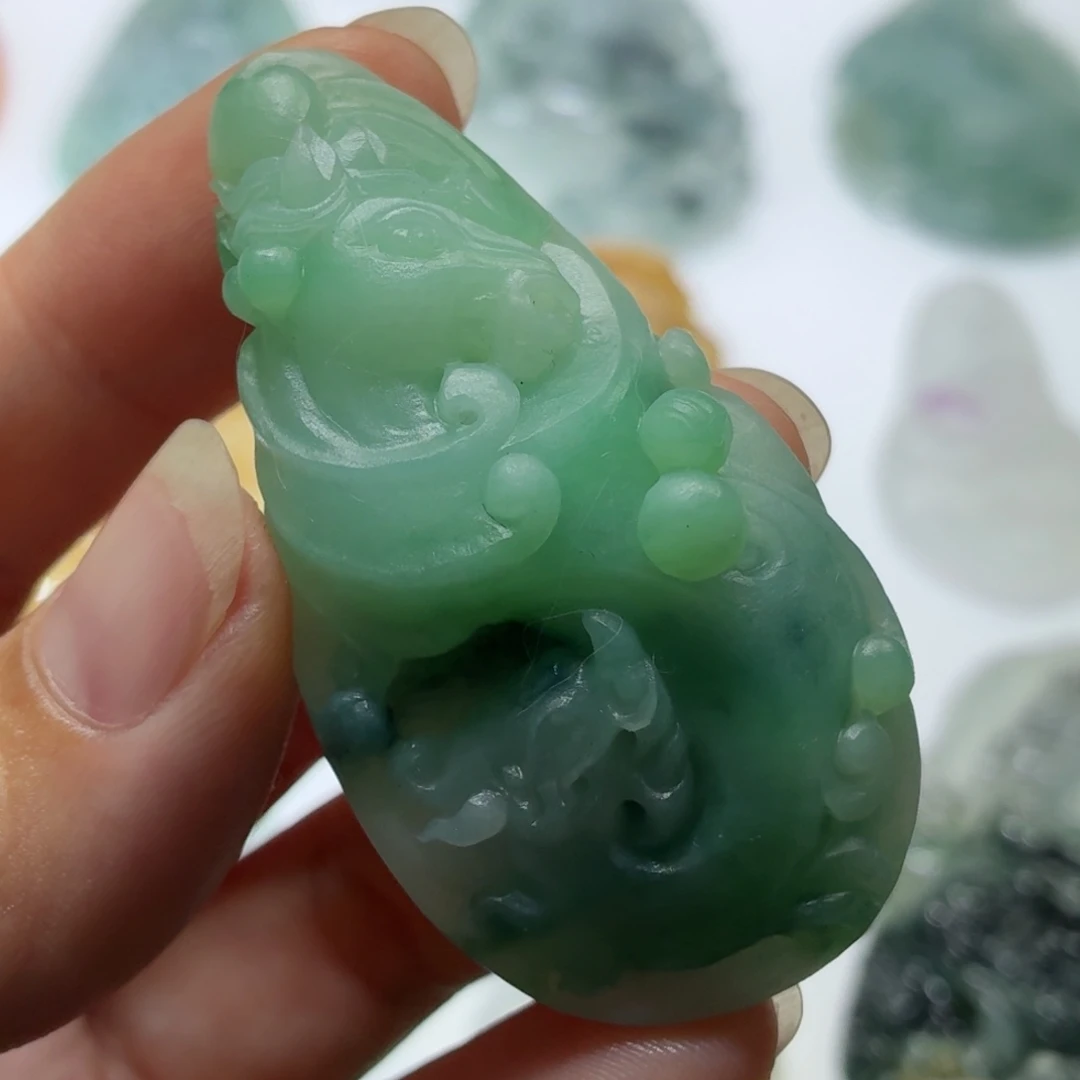 定制翡翠未镶嵌毛货