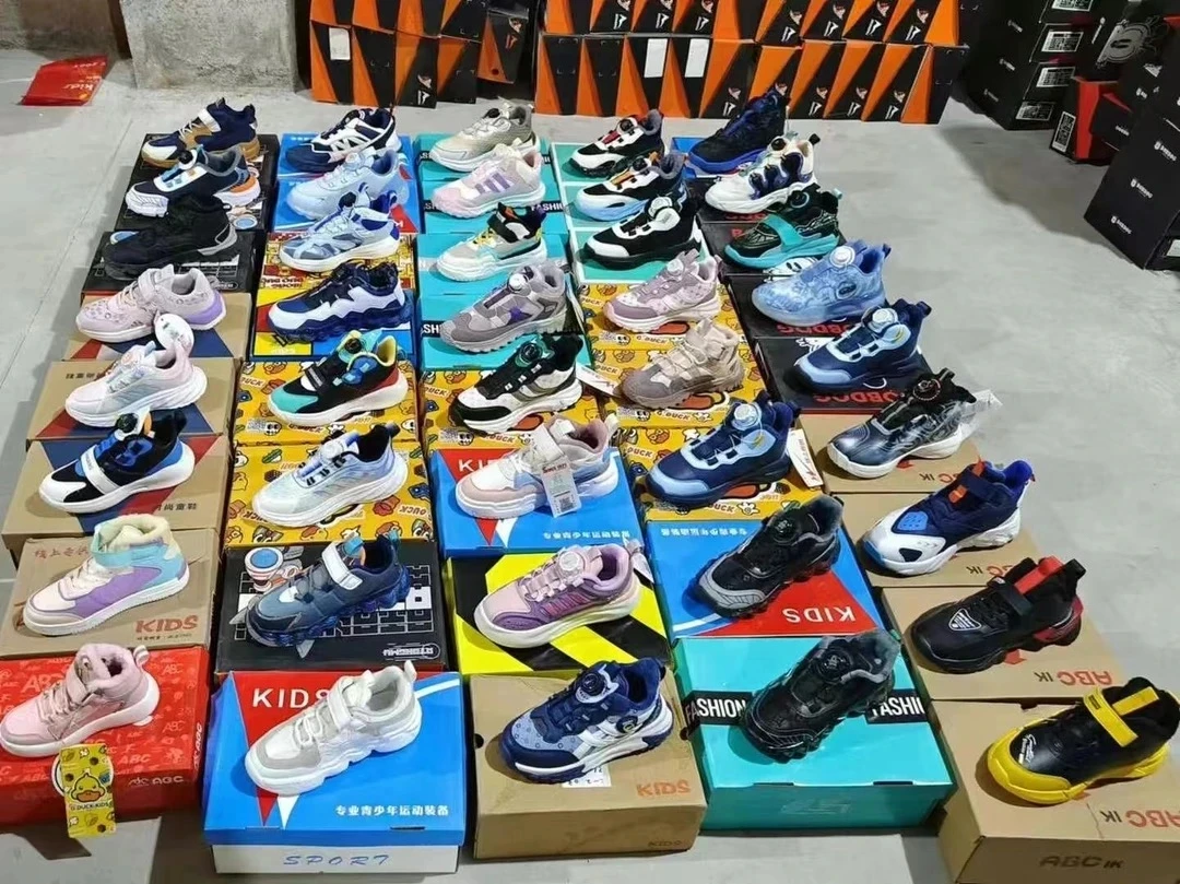 鸳鸯灰粉户外运动登山鞋