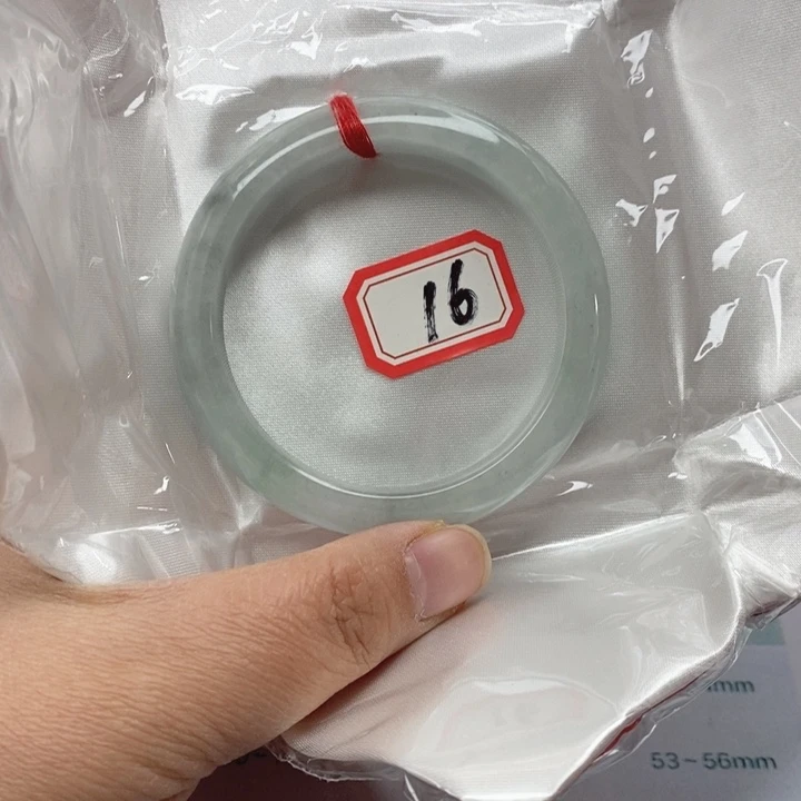 翡翠未镶嵌手镯翡翠