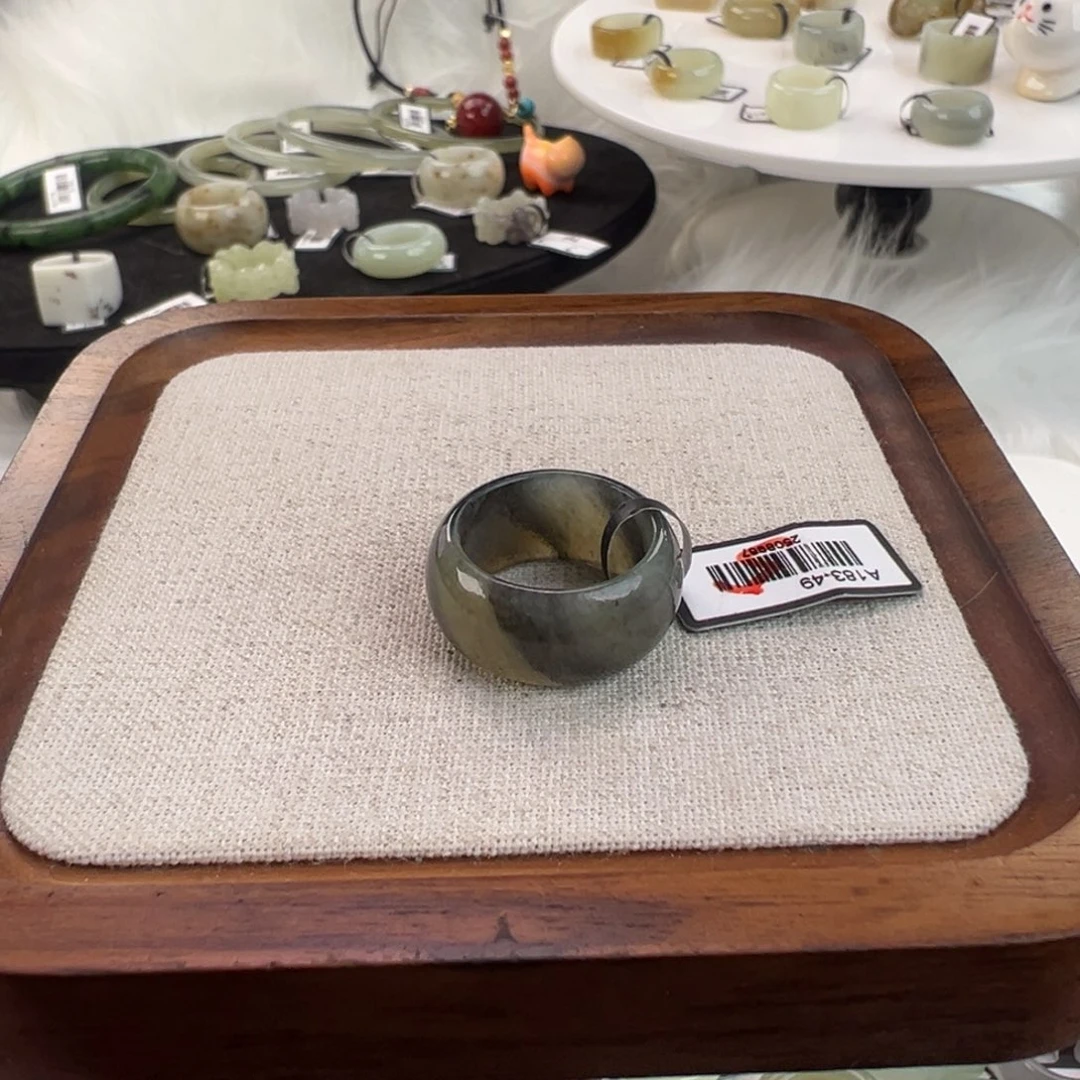 和田玉未镶嵌戒指w80腰花轮胎17.5不退换