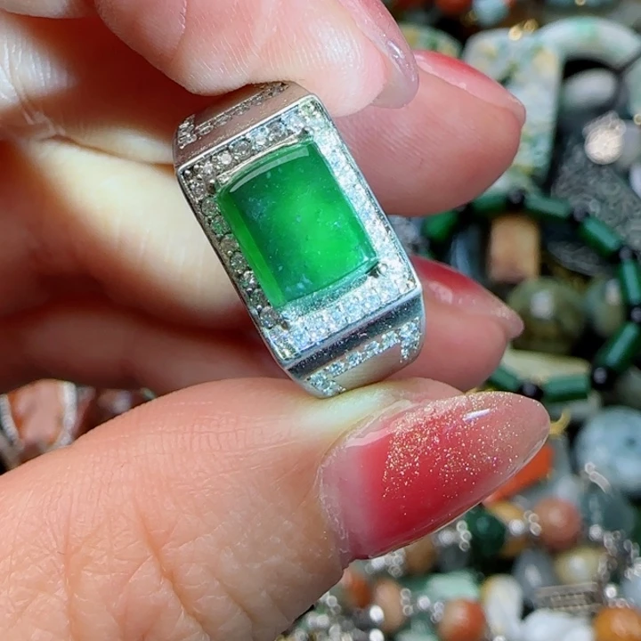 翡翠颈饰未镶嵌天然A货56