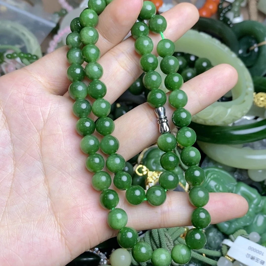 和田玉（碧玉）未镶嵌颈饰