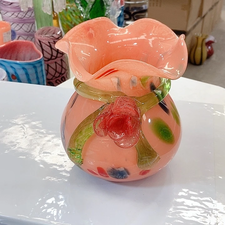 妃***妃琉璃花瓶高度20厘米9厘米