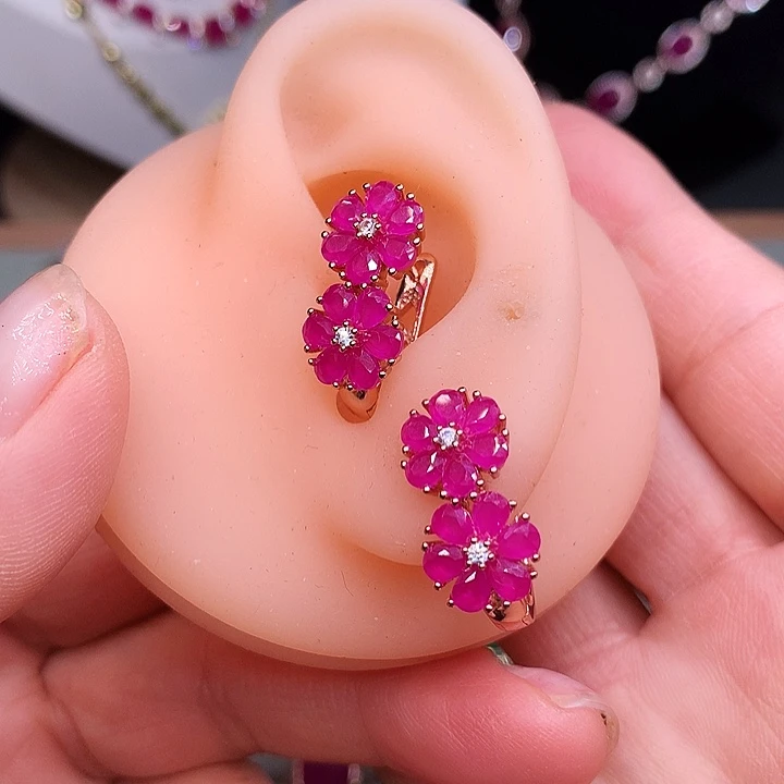 红宝石银S925镶嵌耳饰