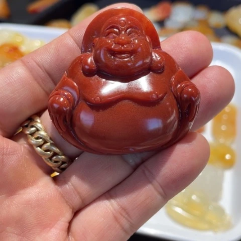 【闪购商品】未镶嵌石英质玉（黄龙玉）颈饰