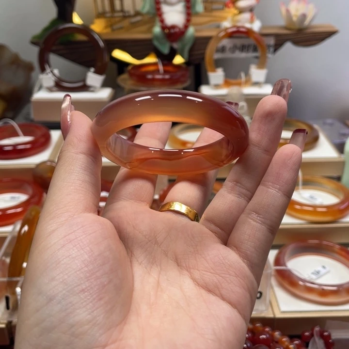 玛瑙/玉髓未镶嵌手镯