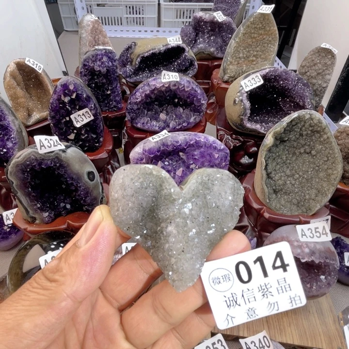 未镶嵌大型摆件（非配饰）紫晶