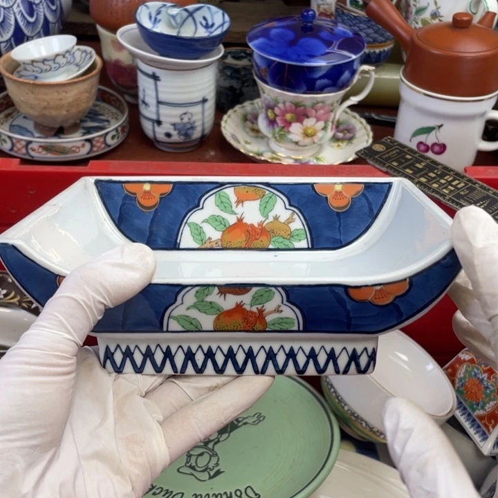 他家瓷器真美….开播了