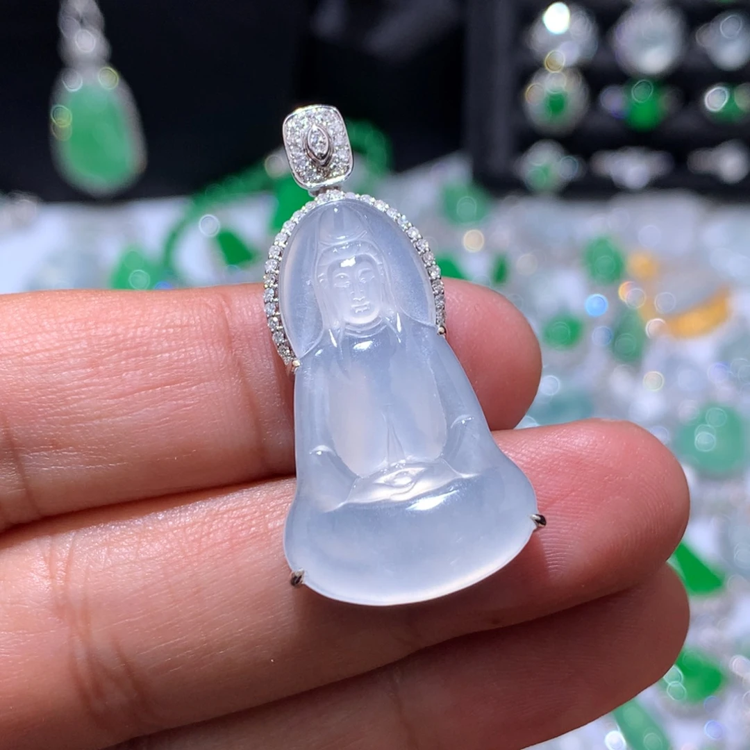 翡翠18K金镶嵌吊坠(赠链)