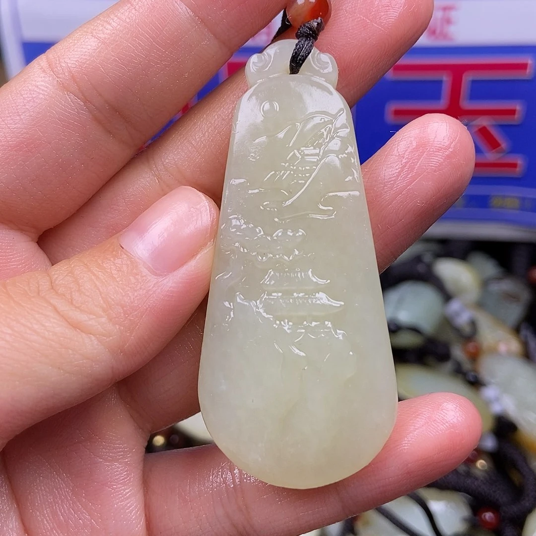 颈饰未镶嵌和田玉