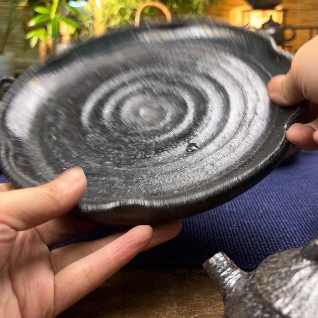 荥经黑砂茶器、壶承