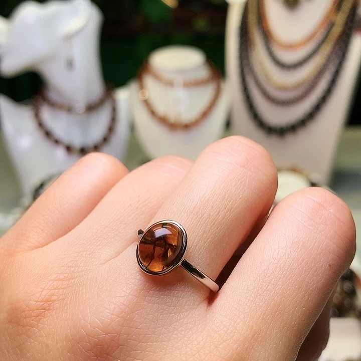 琥珀未镶嵌裸石抚顺琥珀