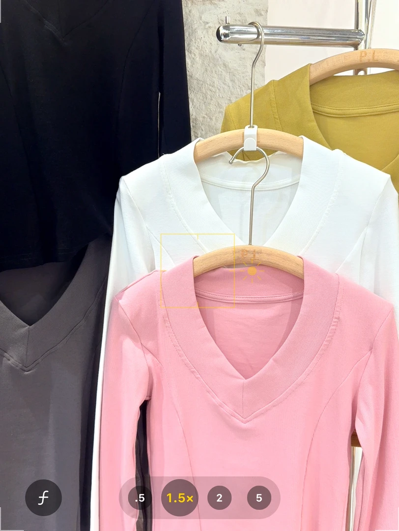 波利&露西早春V领美拉德风纯色修身长袖上衣