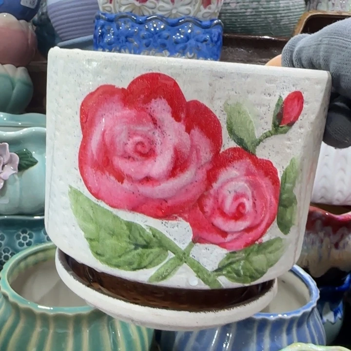 凑9块包邮，有孔，陶瓷花盆