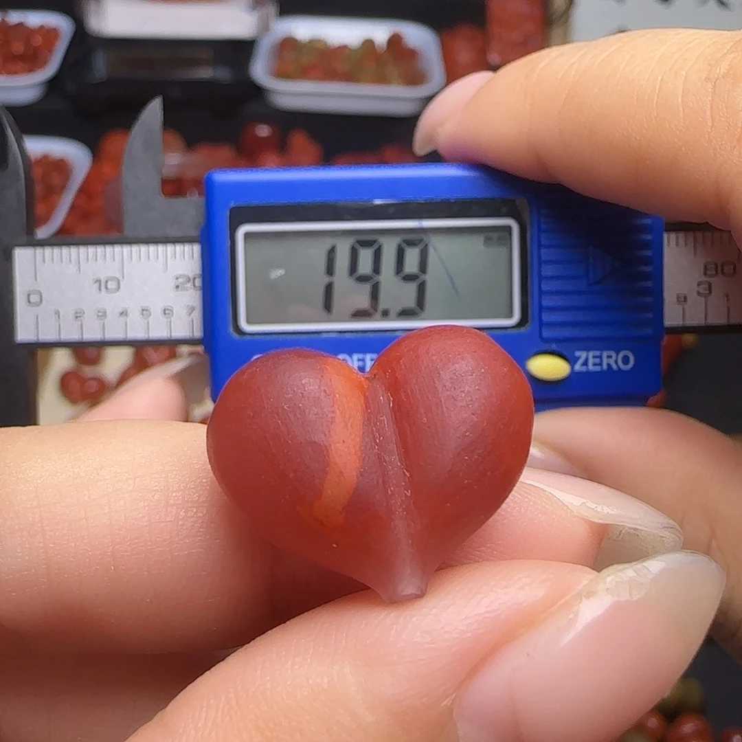 南红玛瑙未镶嵌颈饰