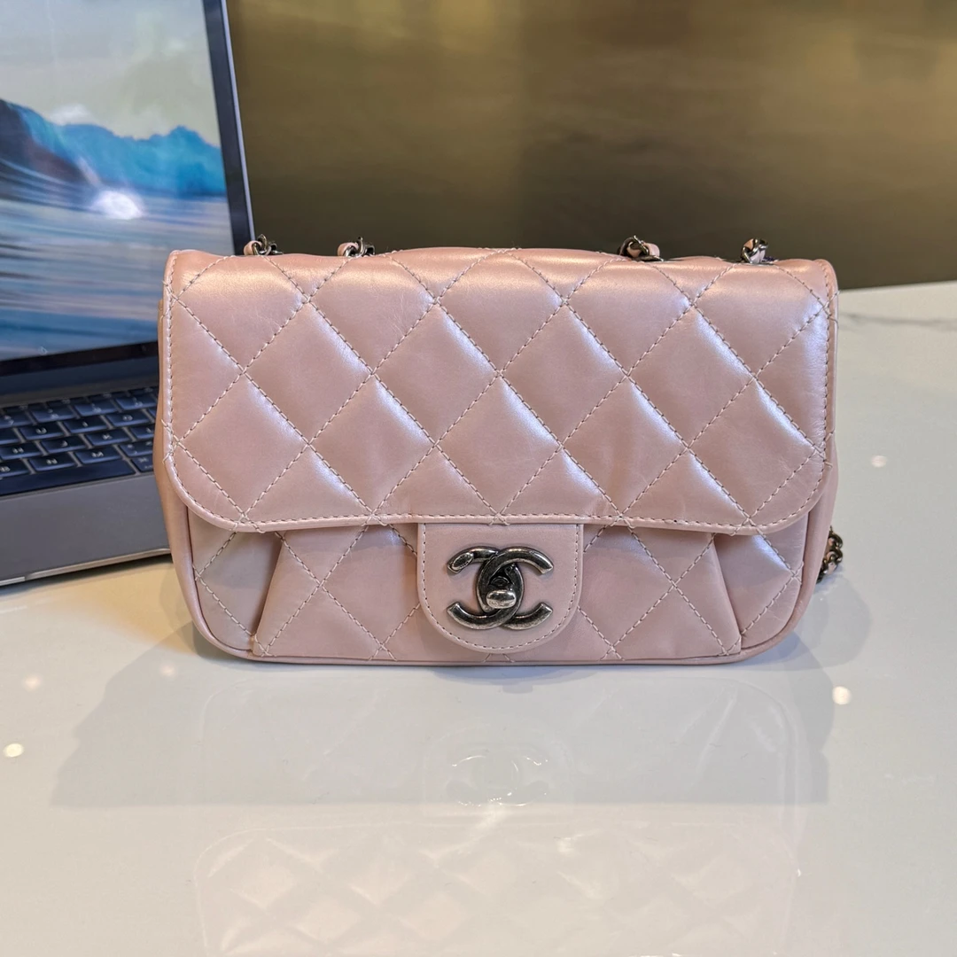 95新 Chanel/香奈儿    CHANEL/香奈儿CF季节限定款 浅粉色 21开