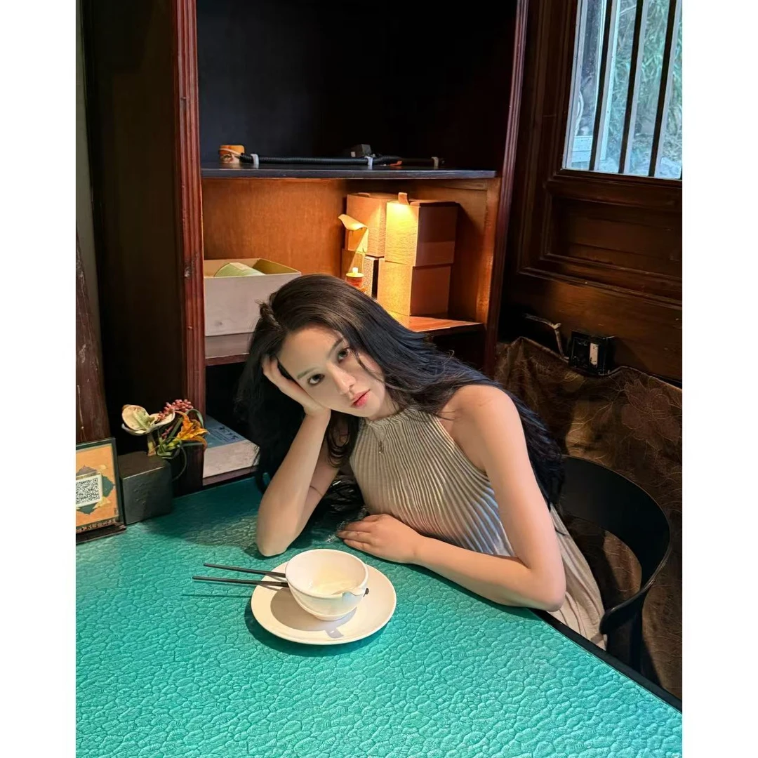 小陈【cleanfit 】清冷高级 法式极简风琴褶针织无袖连衣裙