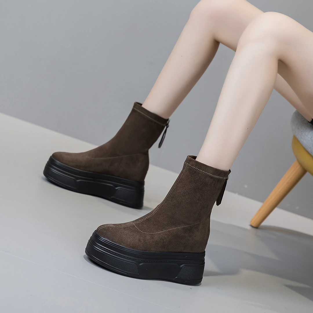 纪诗哲厚底马丁靴女款秋冬小个子增高短靴复古百搭弹力瘦瘦靴女款