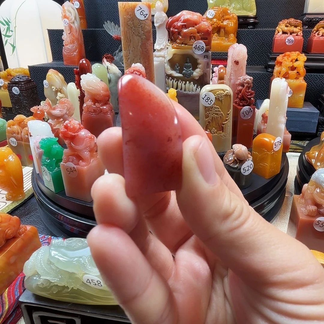 寿山石印石桃花洞地