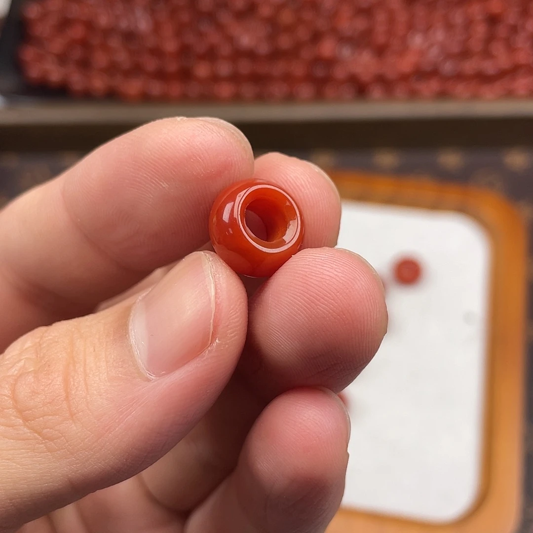 南红玛瑙26号柿子红卡12卡环未镶嵌