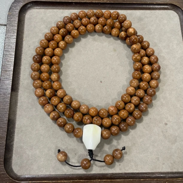 K226库克卡0.8多圈手串（底色多样，发货发其一）