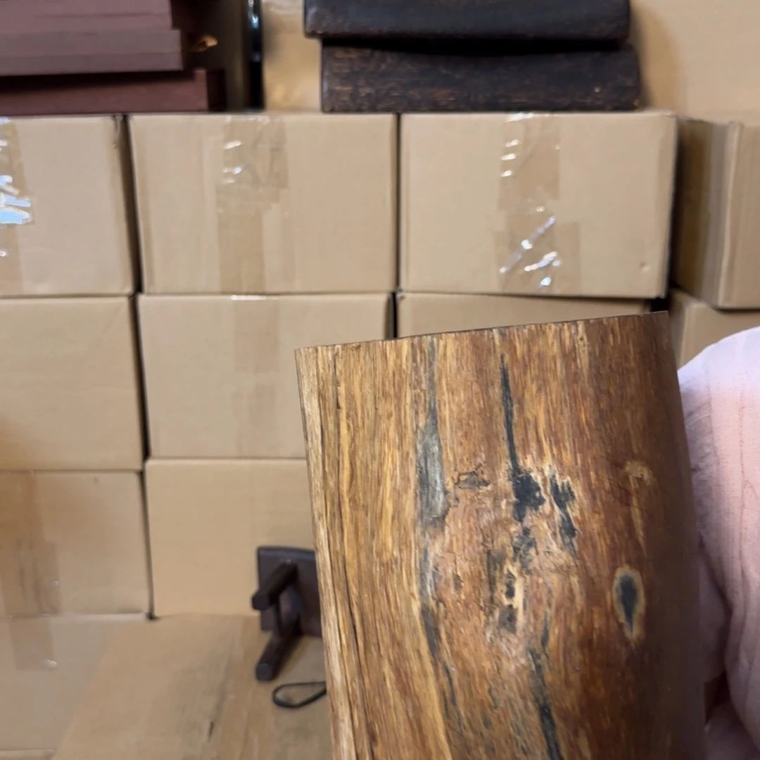 沉香碎屑沉香沉香多样性发一件22