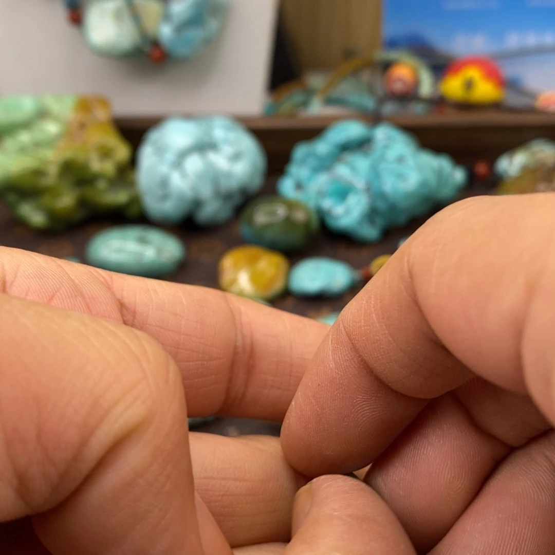 南红玛瑙未镶嵌珠宝奇石