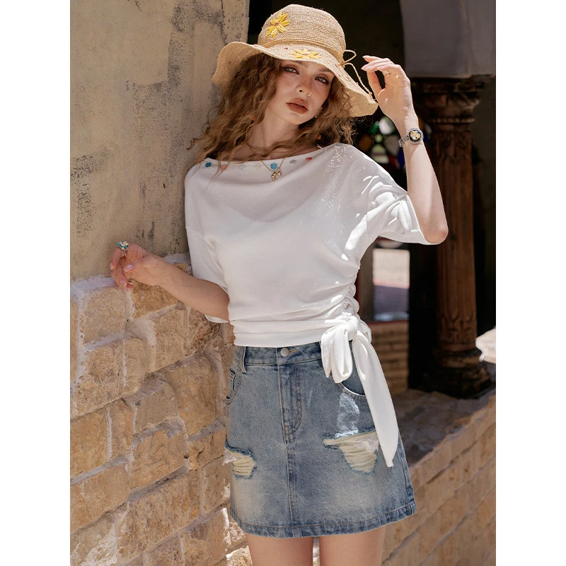 【芋总】2025年夏季新款设计感上衣后背镂空系带白色短袖t恤女