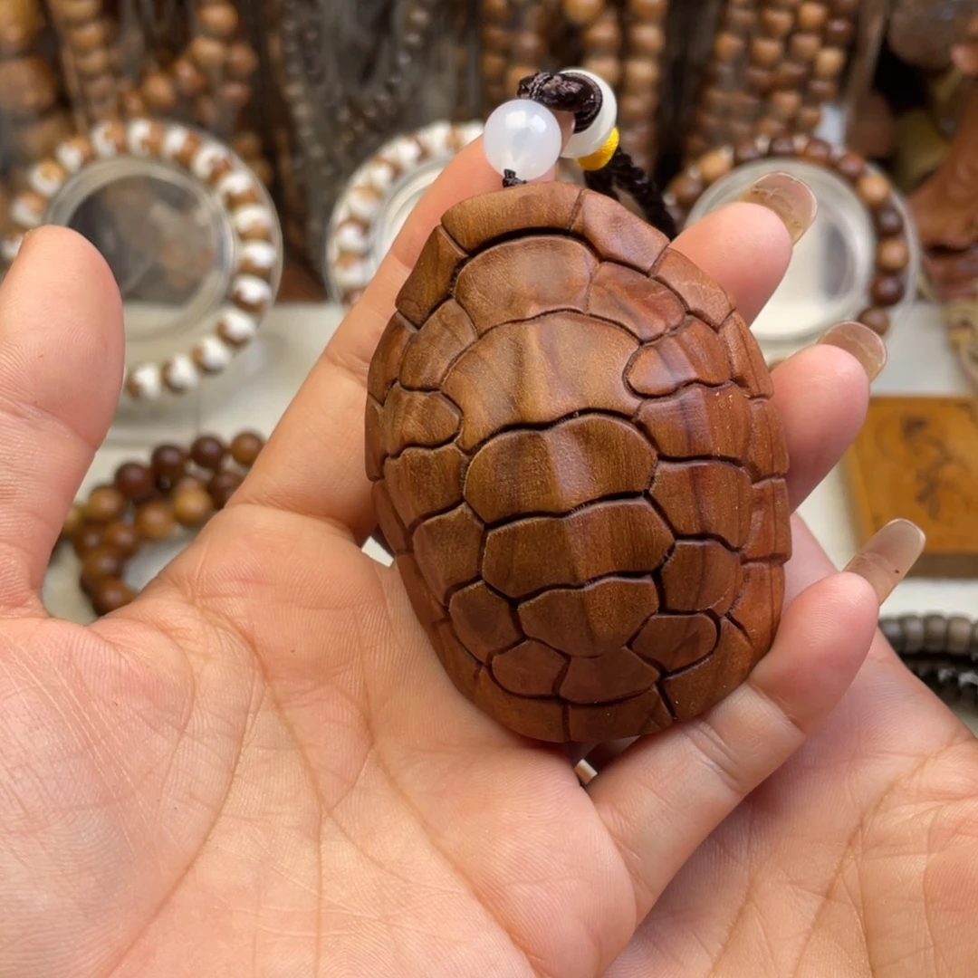 檀香木把件印度老山檀香富甲瑕疵