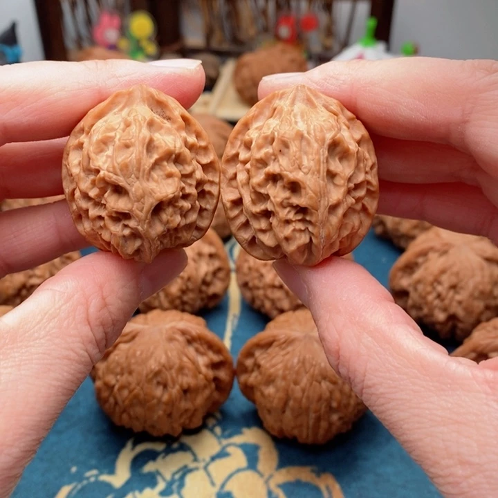 文玩核桃把件苹果园31