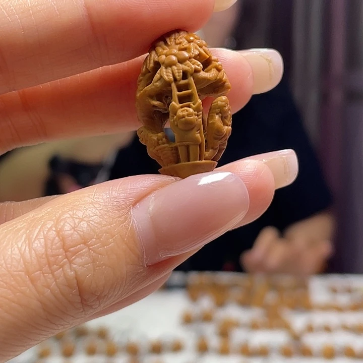 橄榄核吊坠橄榄核