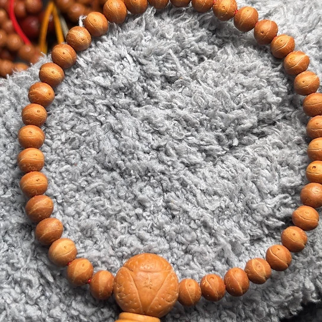 铁***牛凤眼菩提吊坠凤眼菩提手串手链