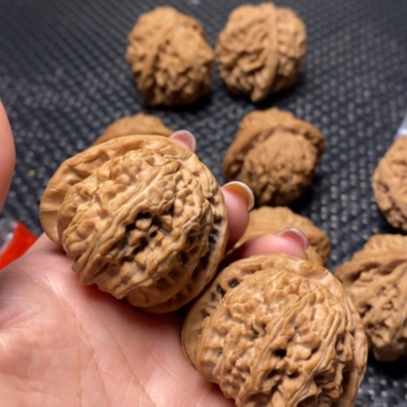 【闪购商品】文玩核桃吊坠李*量