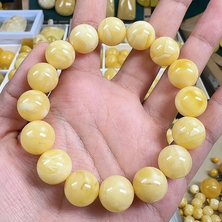 蜜蜡珠宝奇石未镶嵌