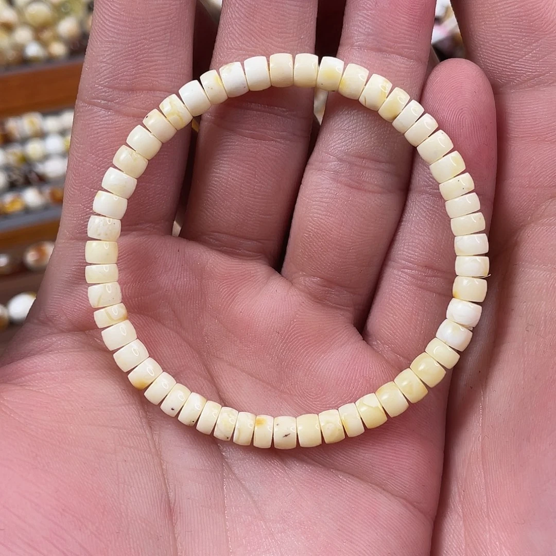 琥珀未镶嵌珠宝奇石微微瑕5.5mm