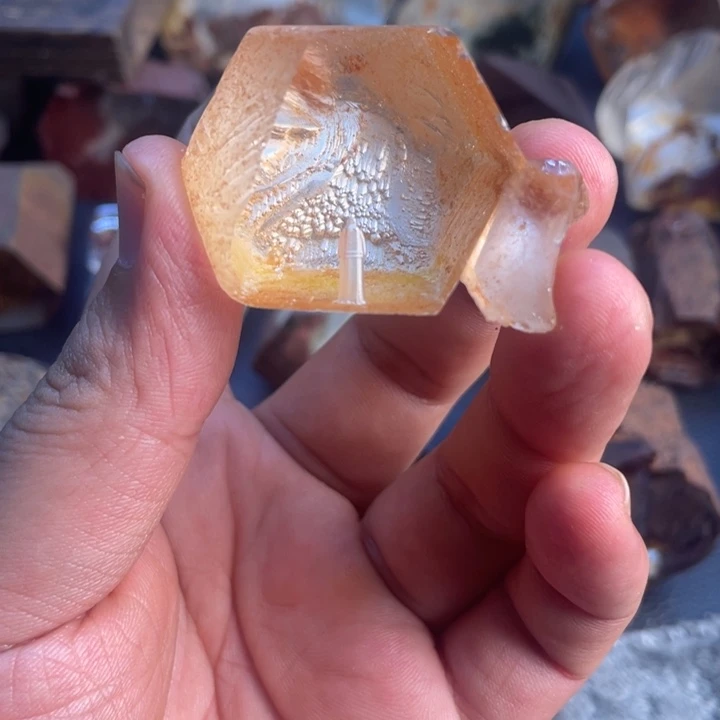 未镶嵌珠宝半成品水晶