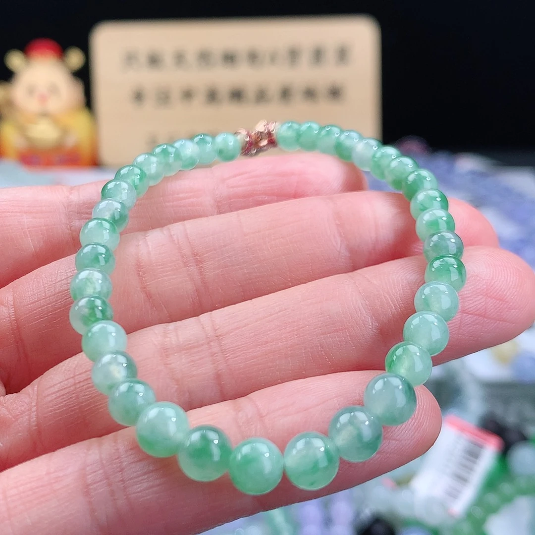 翡翠手链未镶嵌卡6mm