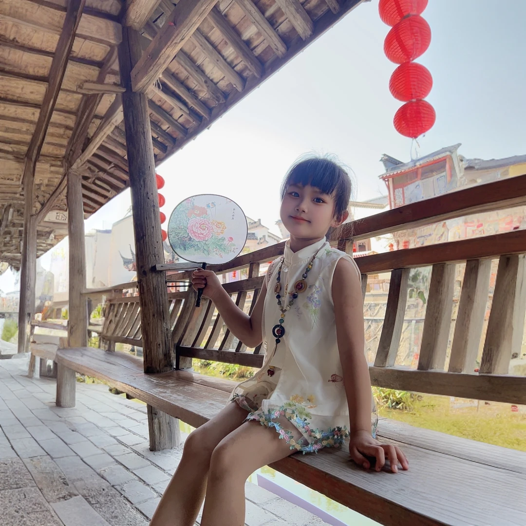女童中式国风套装032025新款儿童夏季汉服洋气宝宝百搭两件套夏装