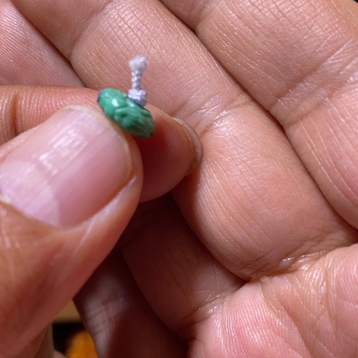 绿松石配饰未镶嵌
