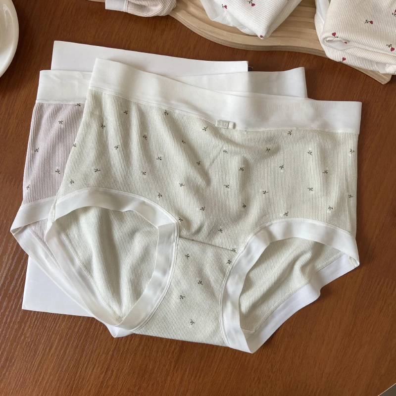 内裤女生2025新款春夏薄碎花中腰短裤舒适透气无痕女士三角裤