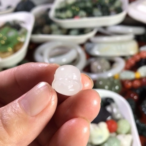 未镶嵌和田玉(糖玉)手机链佛头