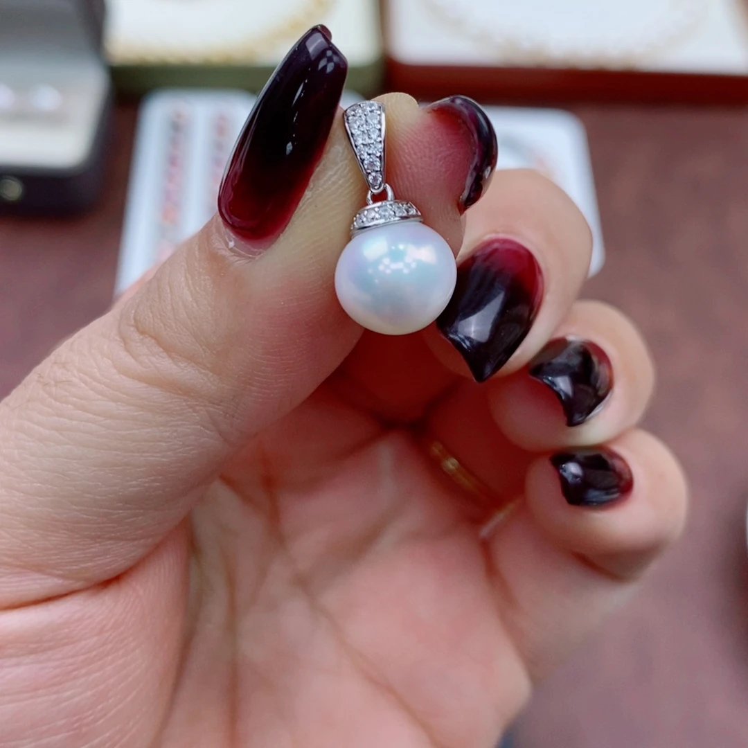 颈饰银S925镶嵌淡水珍珠