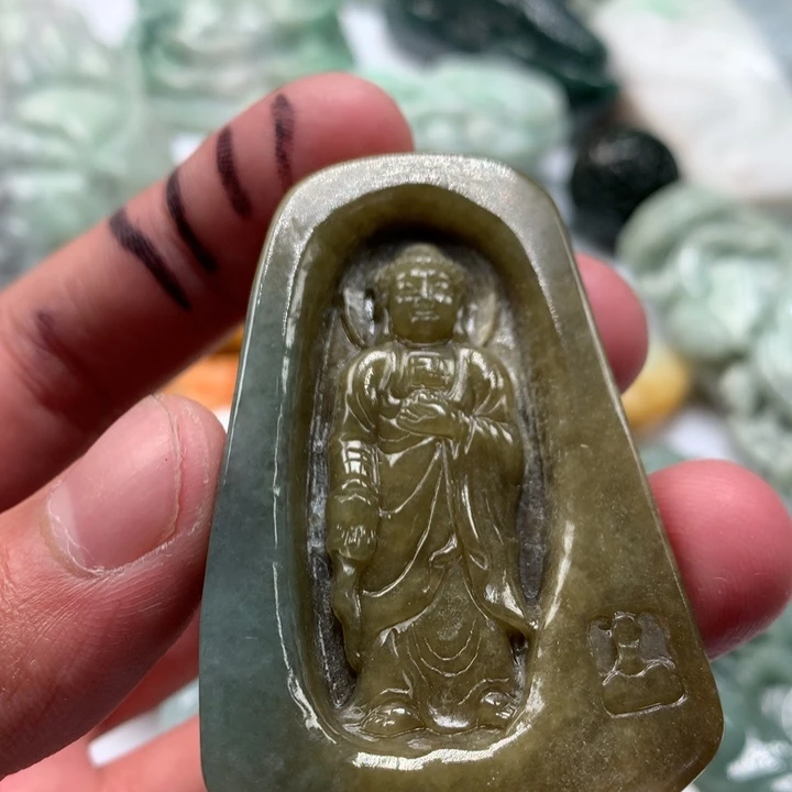 翡翠未镶嵌颈饰保真天然a货翡翠