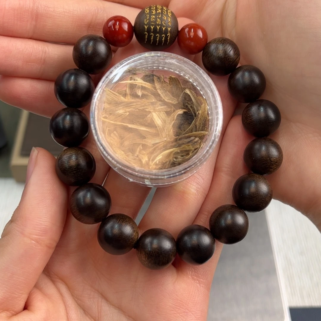 沉香碎屑沉香阿*12mm玉化沉水越南芽庄白奇楠